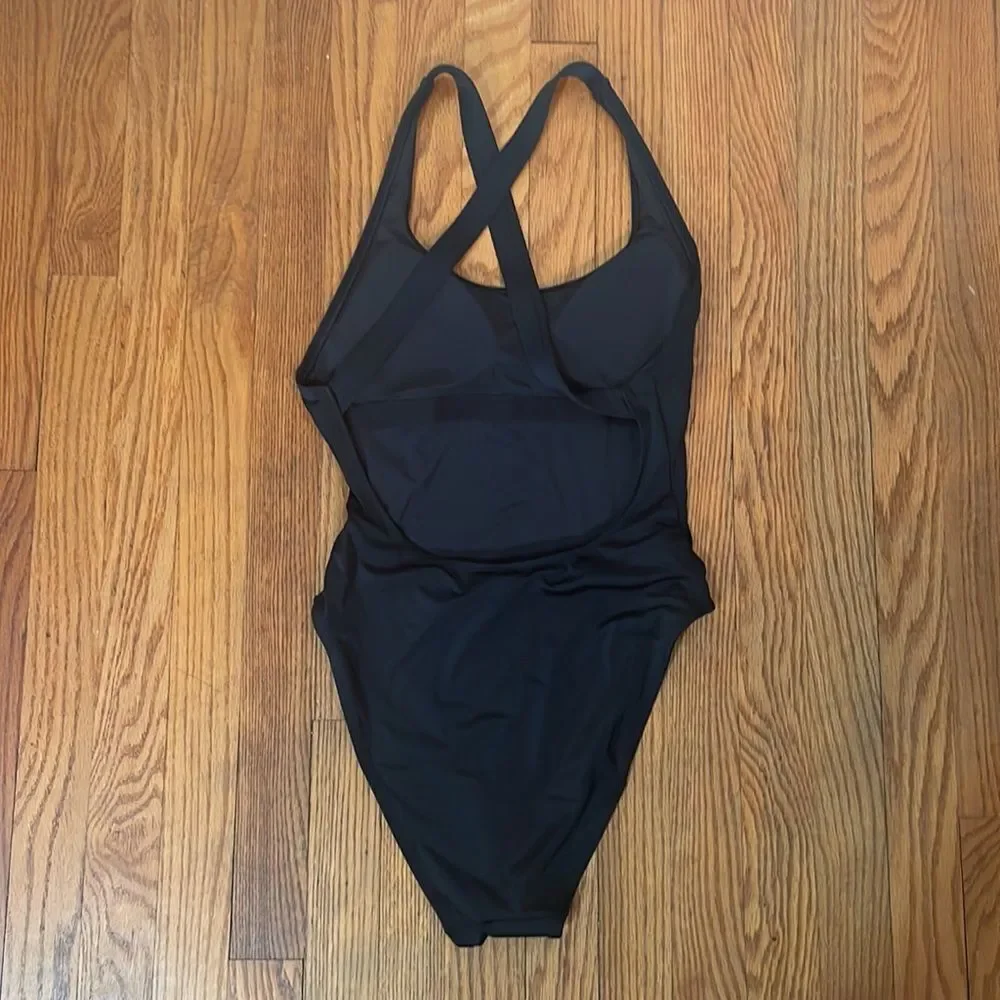 Tulum The‎ Cheeky Tulum One Piece Swimsuit Black size M NWT